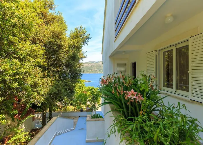 Apartment By The Sea Tri Zala, Korcula - 4346