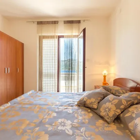 By The Sea Tri Zala, Korcula - 4346 Apartman Žrnovo