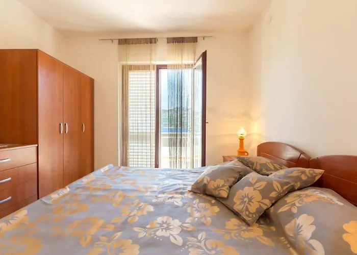 By The Sea Tri Zala, Korcula - 4346 Lägenhet Zrnovo